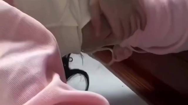 地里小白菜没人疼没人爱.