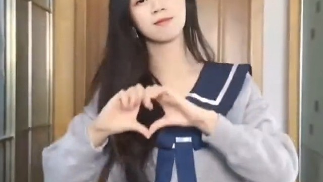 来看看我的舞蹈吧？？