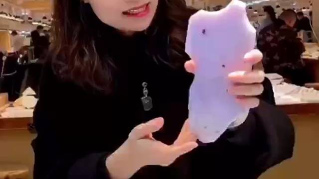 同料做出来紫罗兰母女对镯，犹如春天的桃花～#翡翠#翡翠手镯#翡翠手镯定制