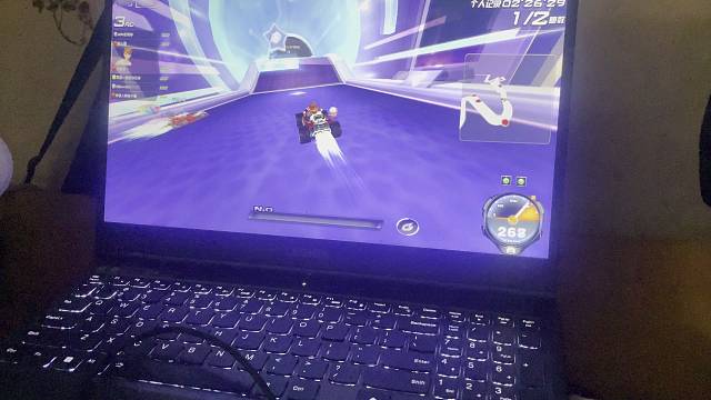 QQ飞车不服就来等着你