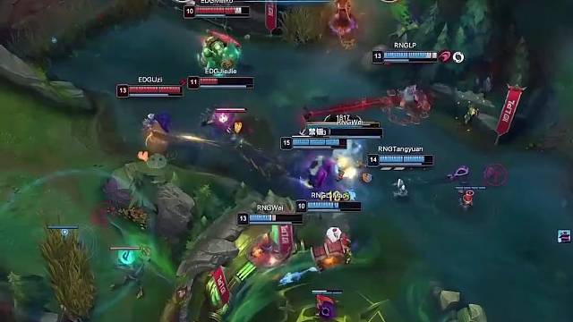 LP厄斐琉斯四杀，RNG先下一城。