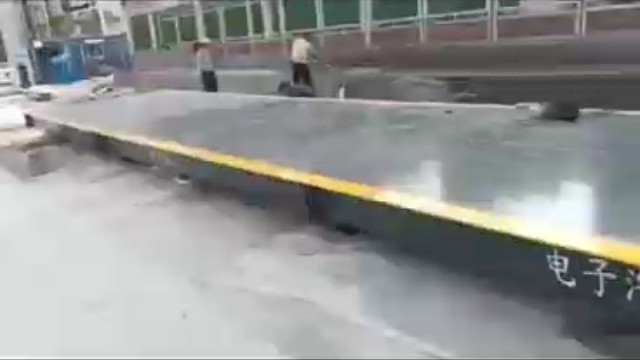 地磅称重！