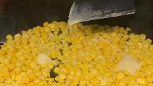 会拉丝的芝士玉米粒