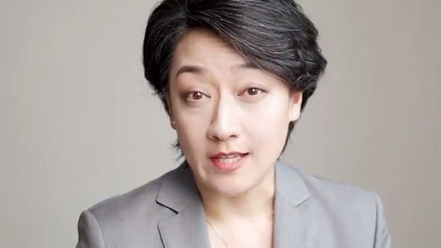 银行让还钱，那你证明欠钱的人是我爸呀