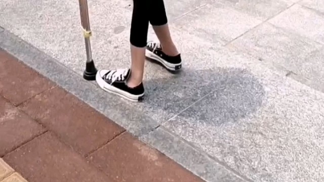 走路不稳您有吗？