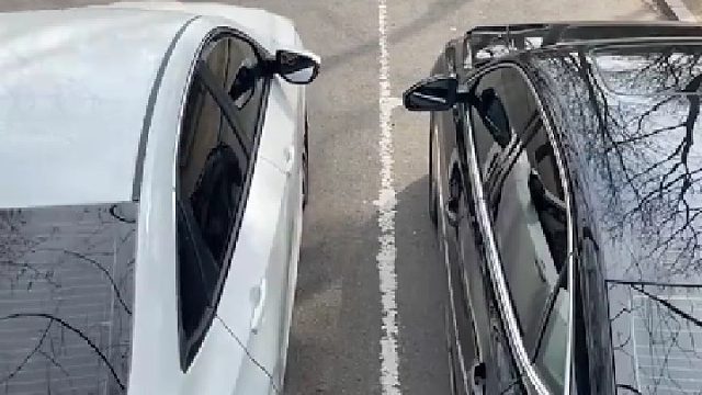 侧方停车小技巧，这样停！再也不会被别人抢了！