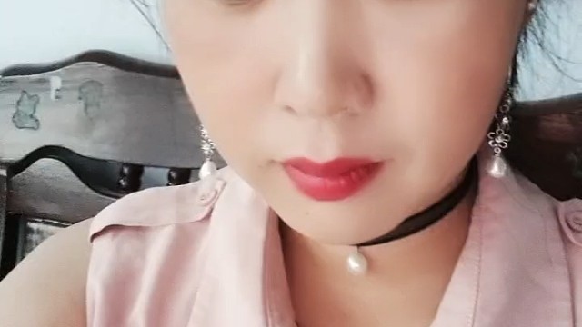 很高兴认识你交个朋友吧