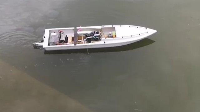 手搓21甲醇油艇