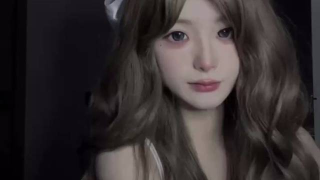 今年67了，没有做过任何保养，由内而外的自信，就是女人最美的武器。