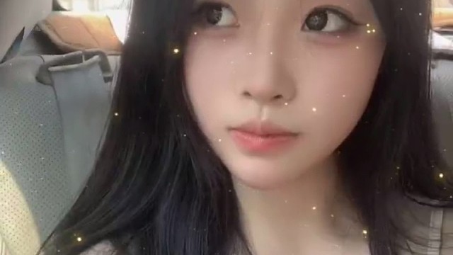 只想做个与世无争的废物