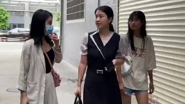 未来嫁妆镯，你有这样的妈妈吗？#翡翠#翡翠手镯#手镯定制#母女