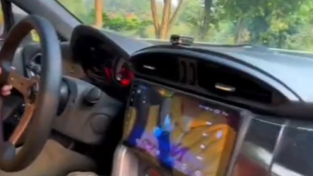 这车应该没有倒档