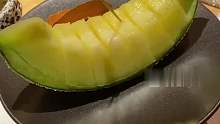 顾客吐槽日料店1块蜜瓜卖138元，店铺：进口的日本静冈蜜瓜