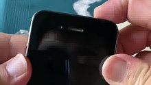 男子直播间抽中苹果手机，收到后觉得自己还是太单纯了