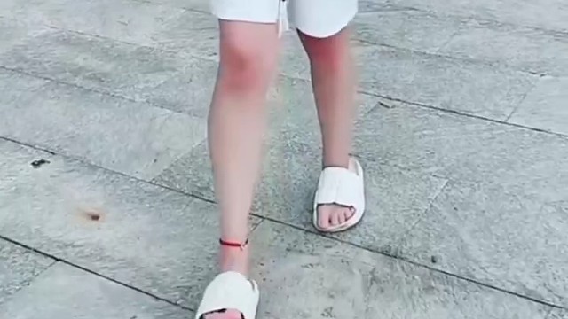 “驱风止动汤”是由医生根据患者的病情定制的治疗方案，针对性地进行调节治疗。因为每个患者的病因不同、体