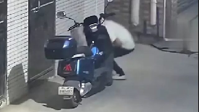 我发布了一个新视频，快来围观吧！