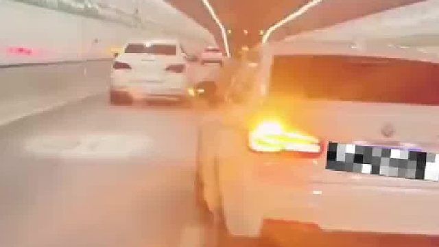 后续来了！红谷隧道内故意别车的宝马车已处罚。