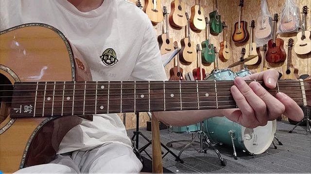 第三课《和弦练习》②Am7和弦练习