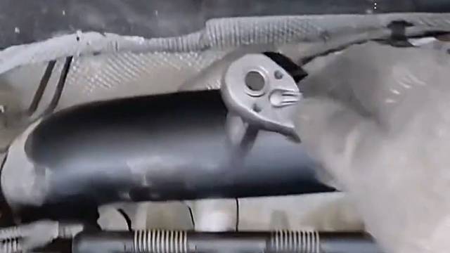 都说修理工一天到晚都很忙