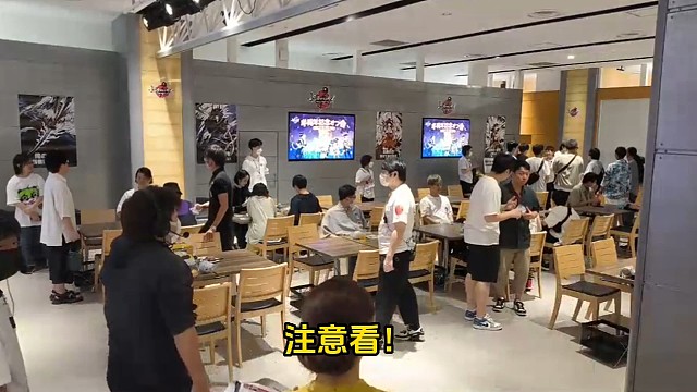 竟然又有国产游戏在海外霸榜!#忍者必须死3#五周年送老板娘