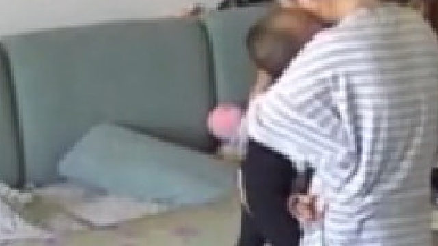 网友：只有经历过才能明白为母不易