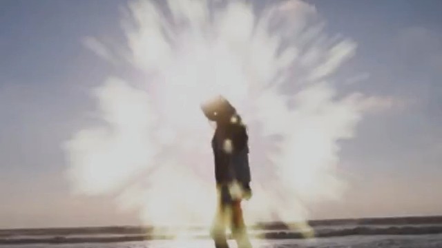 白天，当你在工作或做其他活动时，你会感觉非常好。但当你晚上回到家，试图放松时，你可能会立即感到疼痛。