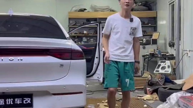 海口新车安装氛围灯