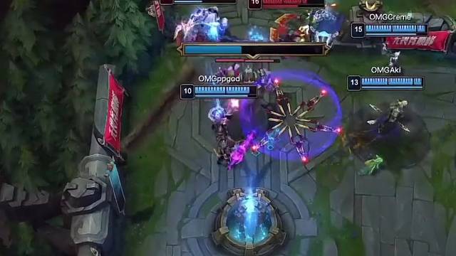 EDG战胜OMG，晋级季后赛下一轮。EDG确定进入