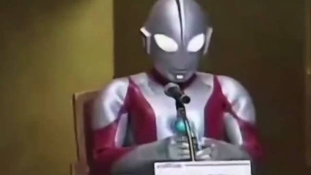 带你们看点不一样的奥特曼