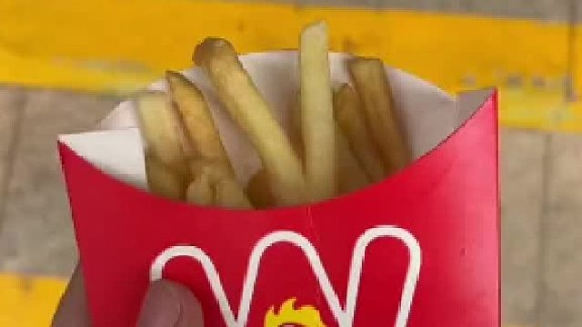 摔了一跤，都能摔出爱你的形状