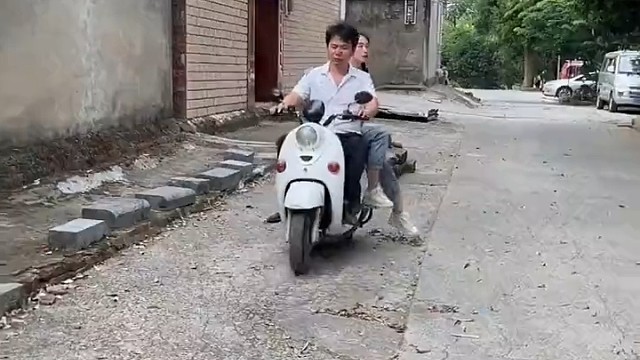 帅哥做的好，活该