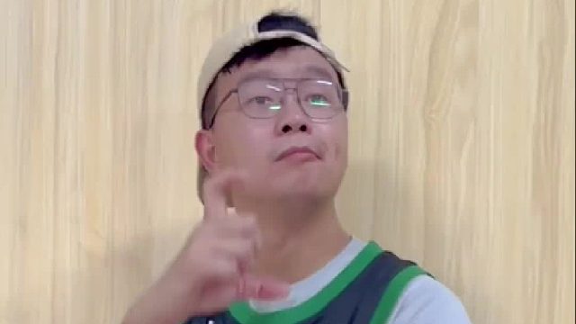 老爷子去找他最喜欢的科比了！R.I.P