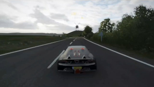 你逆光而来，配得上这世间所有的。