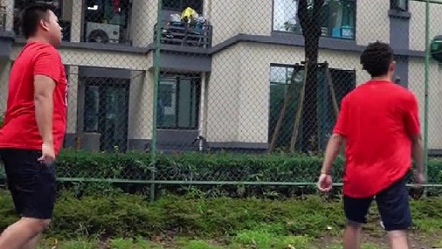 小时候一个盖帽能让对手永远记住你！