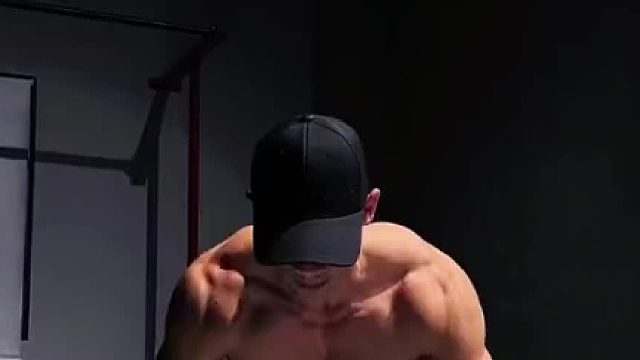 一套适合绝大多数人玩的组合俯卧撑