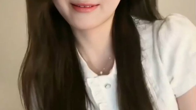 梦想的生活有一百种，每一种里都有你。《你何时出现》