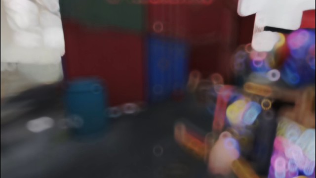 你一言不发偏偏这雨也越下越大