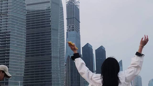 开播啦快来看看这个有趣的人吧～