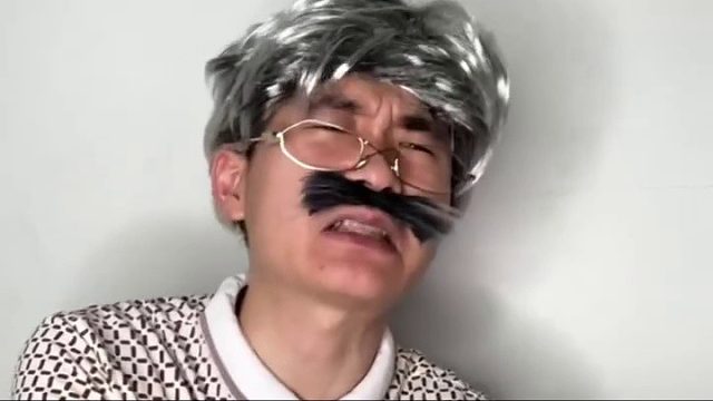 总想为大人分担却总是搞砸