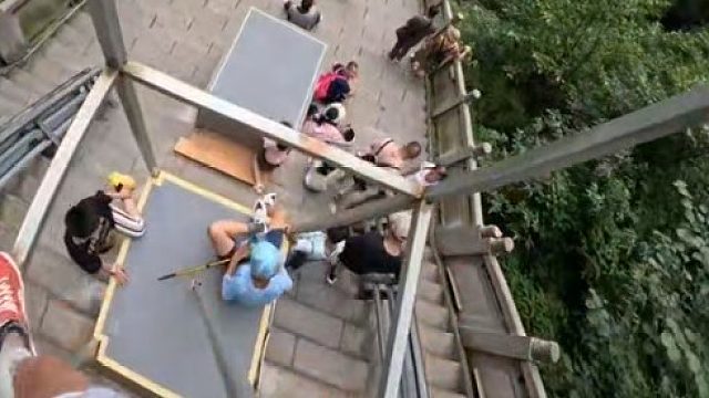 一个视频腿软了好几次