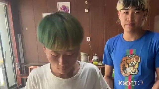 粉淡了，还加点盐