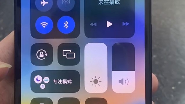 手机你会选什么颜色