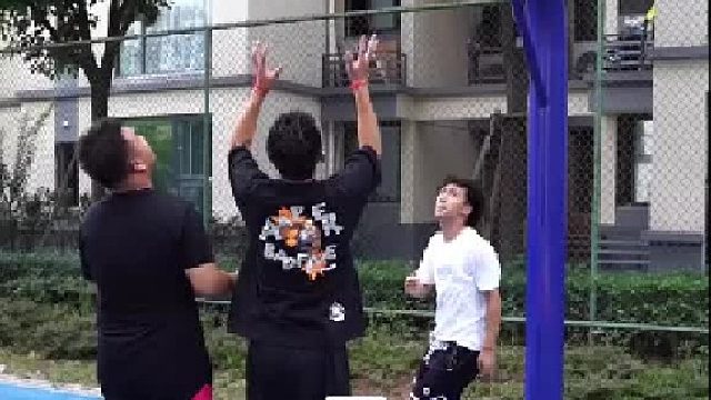 赶紧让你那些浑身都是弱点的兄弟过来反思一下！