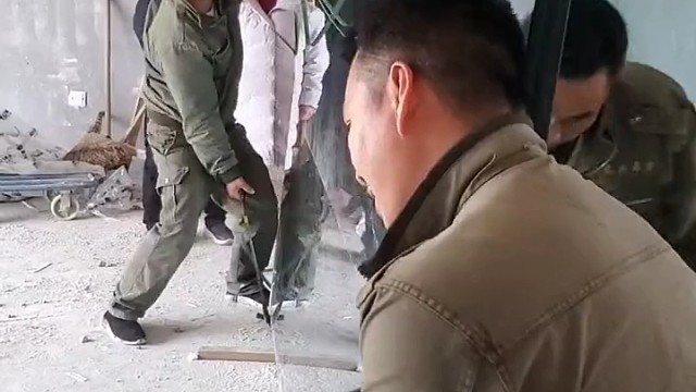 趁风没起床偷偷装上了