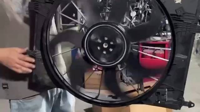 奔驰迈巴赫W222电子扇总成减震器底盘打气泵拆车配件