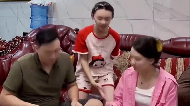 你根本不知道结过婚的男人打起钱上的赌时有多凶残