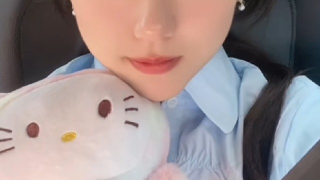 想不出什么好的文案但你最好给我点赞