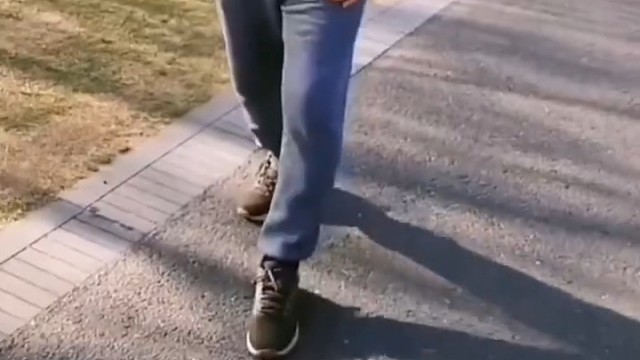 使用药物治疗小脑萎缩这种疾病，已经成为许多小脑萎缩患者所青睐的治疗方法。