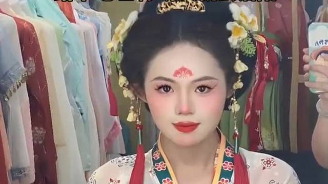 女朋友想体验一把男友做姐妹，网友：谁家妆造多少钱，给个地址啊