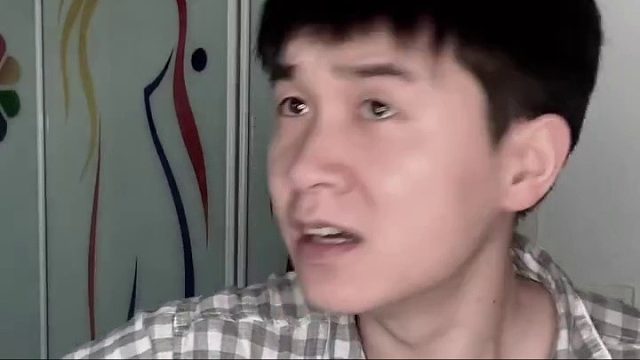 如果你瞄准月亮，即使迷失，也是在星辰之中